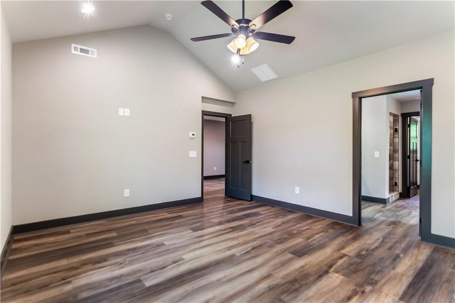Spacious, unfurnished interior of a new home in , Ellijay (Image 27). Spacious, unfurnished interior of a new home in , Ellijay (Image 27).