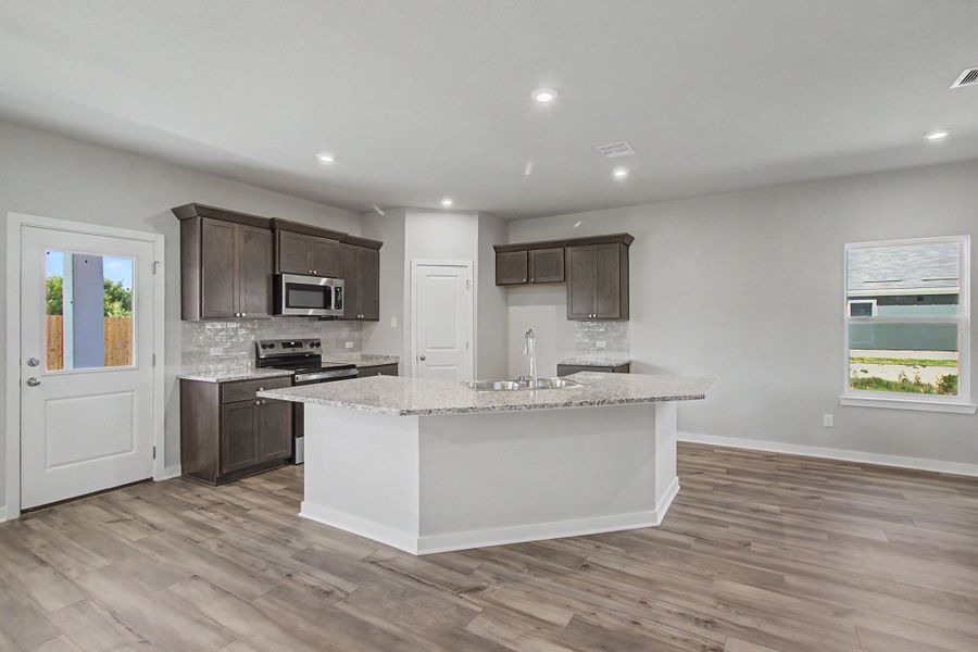 Furnished interior view inside a new home in Pleasant Hill, Bryan (Image 4).