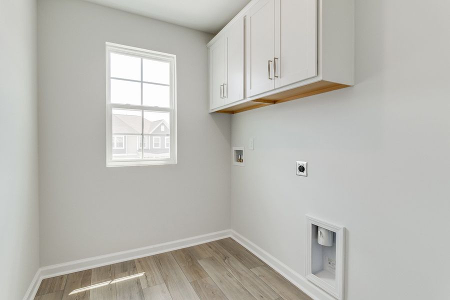 Spacious, unfurnished interior of a new home in Ellington, Elgin (Image 33). Spacious, unfurnished interior of a new home in Ellington, Elgin (Image 33).