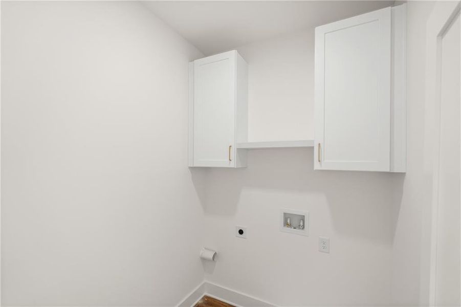 Spacious, unfurnished interior of a new home in , Atlanta (Image 29).