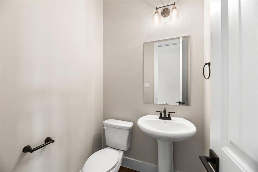 Furnished interior view inside a new home in Fannin Ranch, Leonard (Image 5). Furnished interior view inside a new home in Fannin Ranch, Leonard (Image 5).