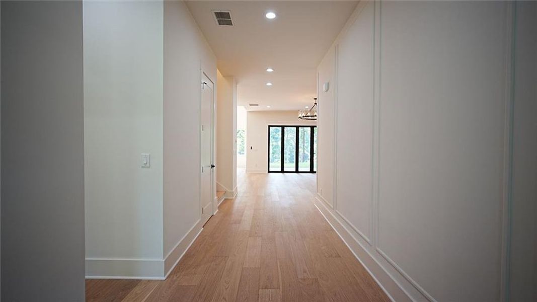 Spacious, unfurnished interior of a new home in , Flowery Branch (Image 41).