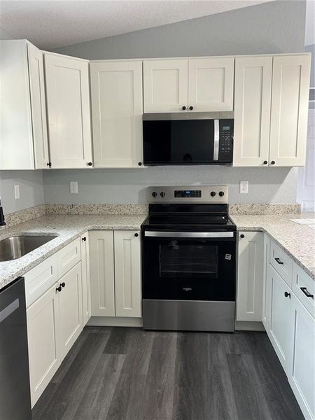 Furnished interior view inside a new home in , Dunnellon (Image 3).