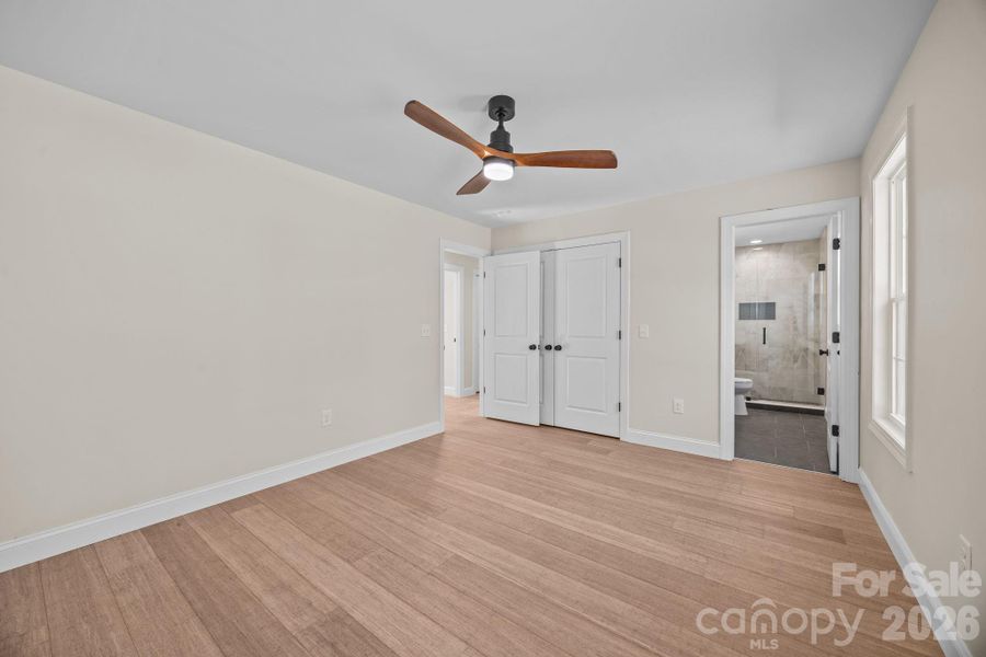 Spacious, unfurnished interior of a new home in , Salisbury (Image 11).