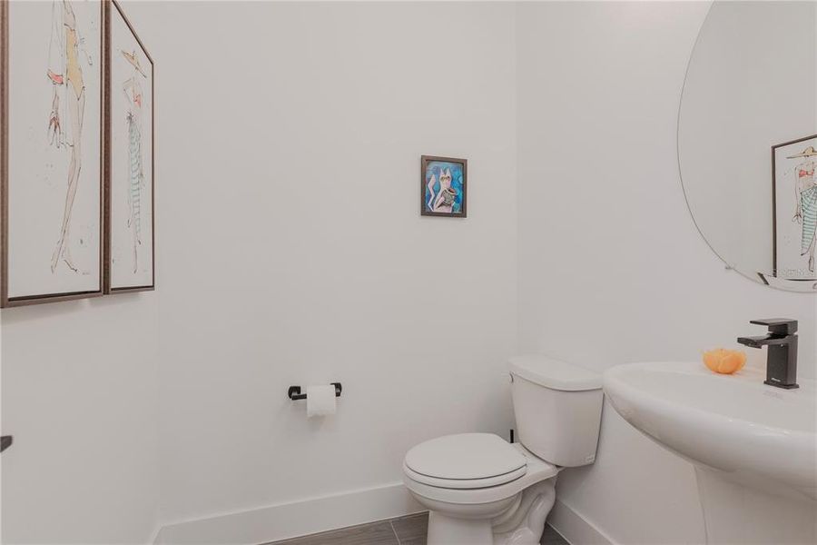 Furnished interior view inside a new home in , San Antonio (Image 40).