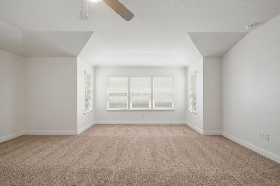 Spacious, unfurnished interior of a new home in McKinney Crossing, Austin (Image 24). Spacious, unfurnished interior of a new home in McKinney Crossing, Austin (Image 24).