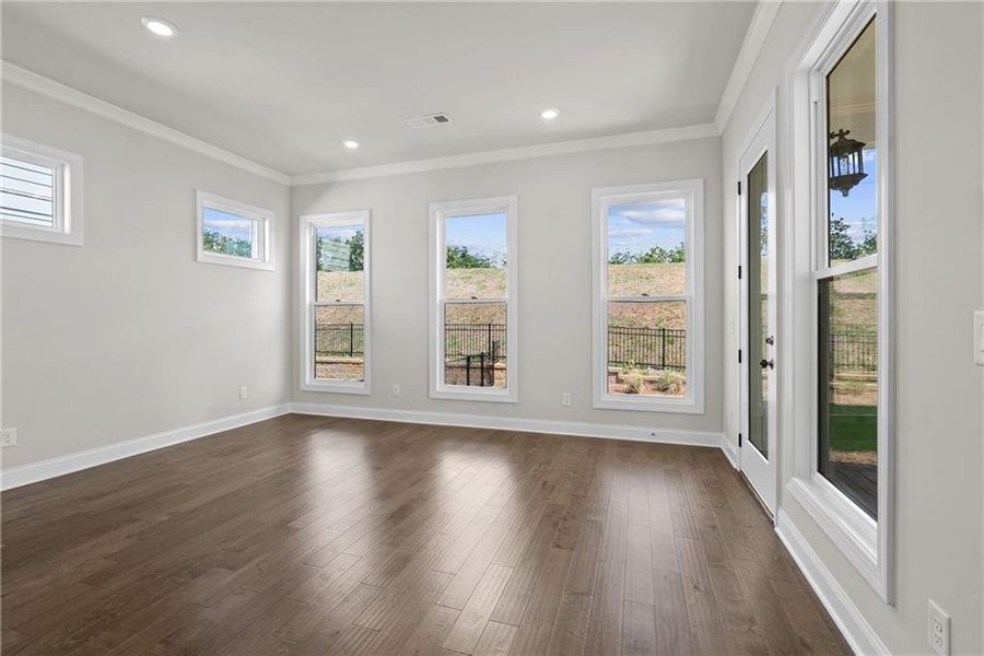 Spacious, unfurnished interior of a new home in Palisades Single Family, Cumming (Image 14).