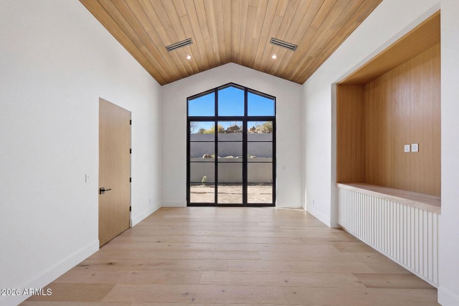 Bedroom 5/Office Bedroom 5/Office