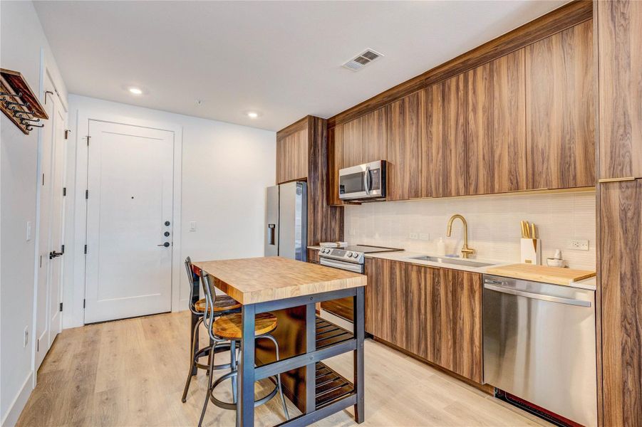 Furnished interior view inside a new home in , Austin (Image 7).