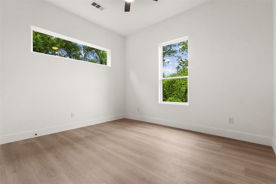 Spacious, unfurnished interior of a new home in , Dallas (Image 22).