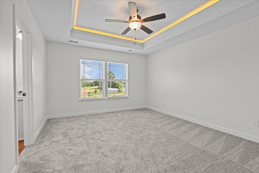 Spacious, unfurnished interior of a new home in Mills Gin, Campobello (Image 23).