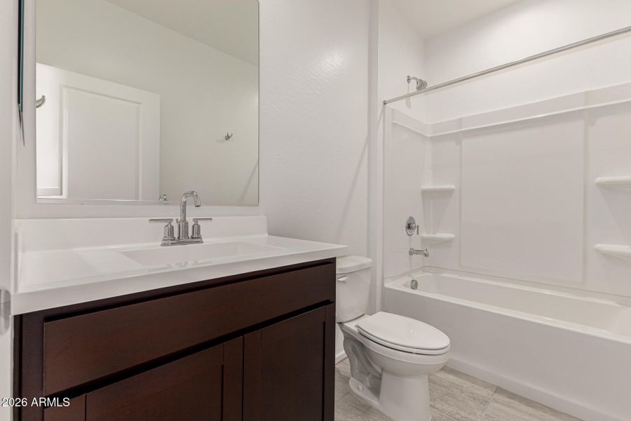 17 - Crescent Moon 46800