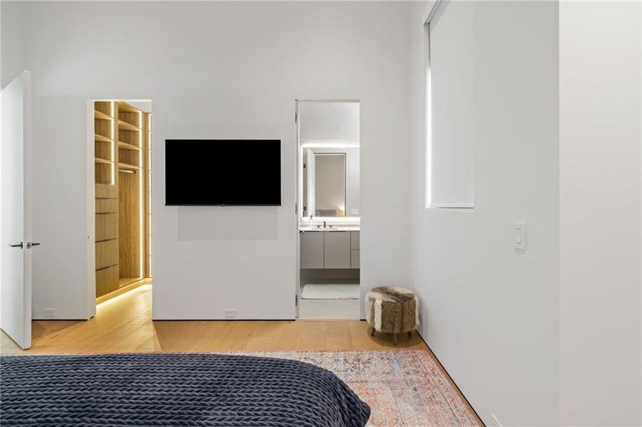 Furnished interior view inside a new home in , Brookhaven (Image 62).