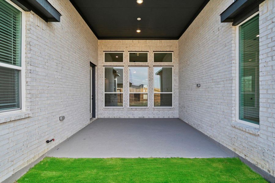 Exterior details and patio area of a home in Jubilee Chateau, Hockley (Image 4).