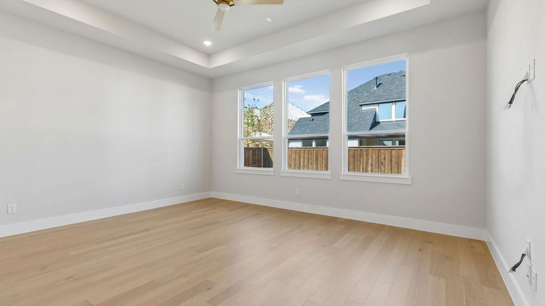 Spacious, unfurnished interior of a new home in Prosper Ridge, Prosper (Image 18).