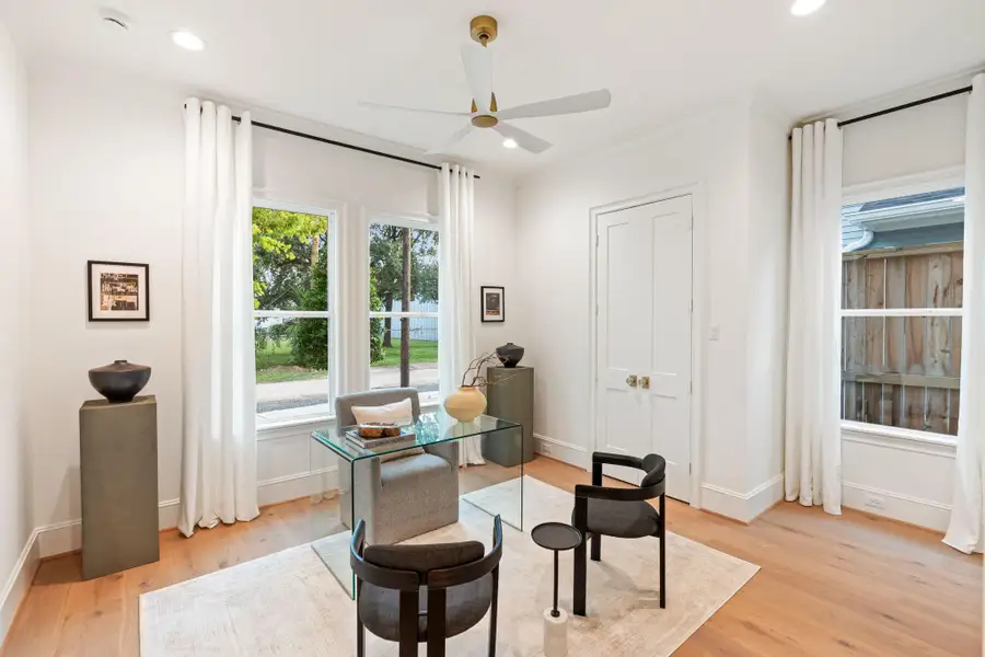 Furnished interior view inside a new home in , Houston (Image 5). Furnished interior view inside a new home in , Houston (Image 5).