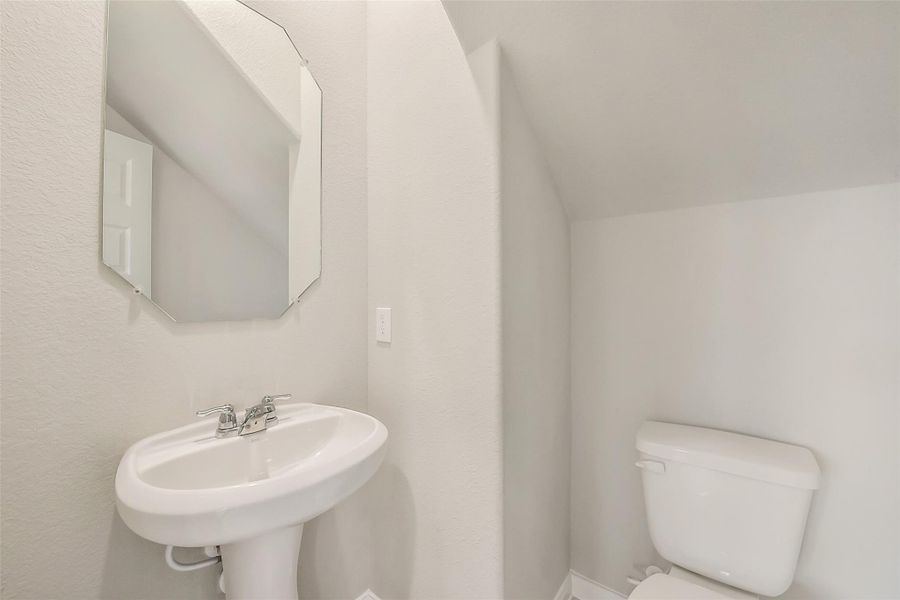 Image 22 of a home in Anderson Lakes.