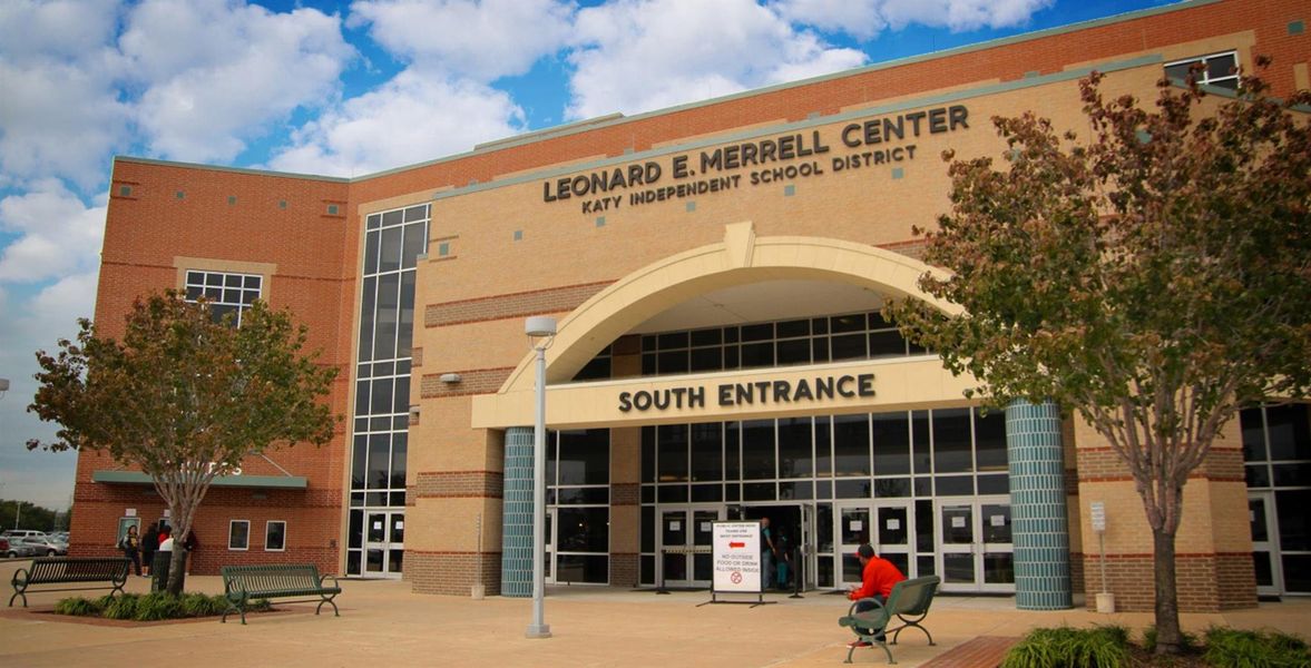 Front exterior of a new home in Anniston: Avante Collection, Katy, TX, highlighting curb appeal (Image 2).