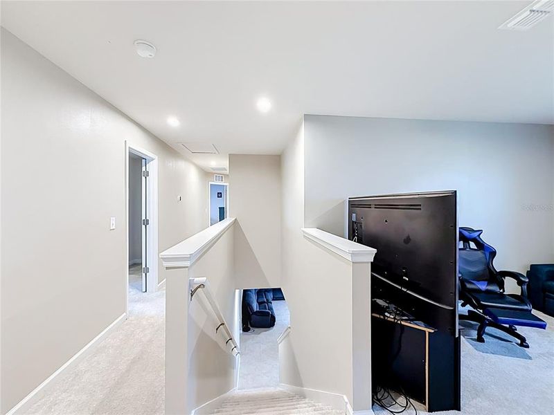 Furnished interior view inside a new home in , Sumterville (Image 30).