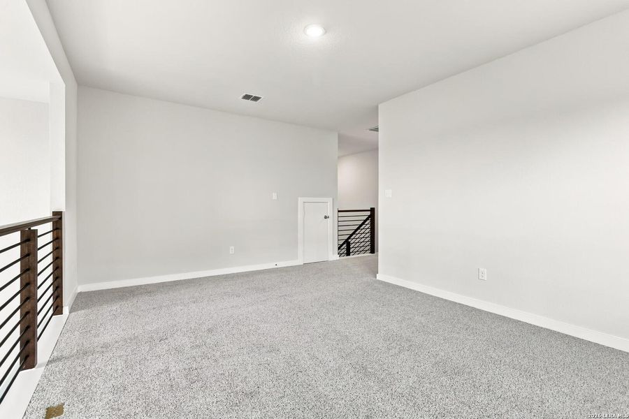 Spacious, unfurnished interior of a new home in Cordova Crossing, Seguin (Image 35).
