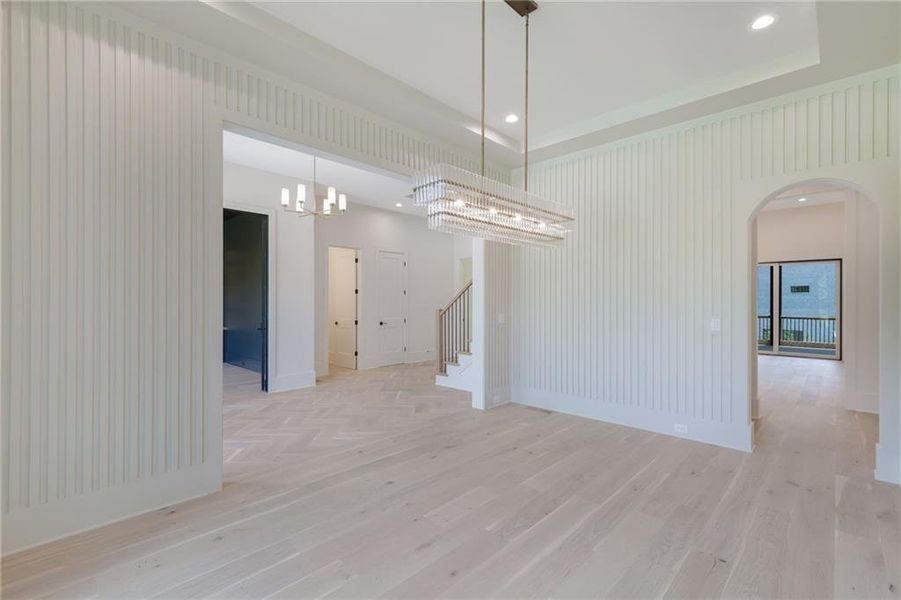 Spacious, unfurnished interior of a new home in , Alpharetta (Image 50).