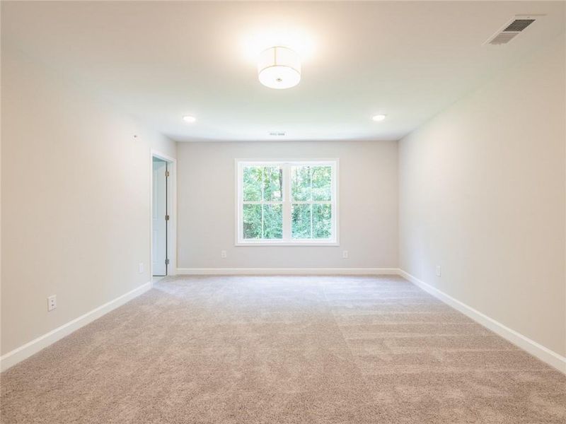 Spacious, unfurnished interior of a new home in River Walk Place, Lawrenceville (Image 22).