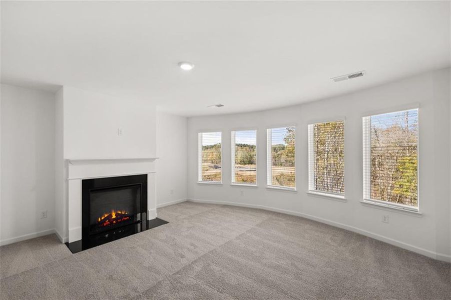 Spacious, unfurnished interior of a new home in The Gates at Pates Creek, Hampton (Image 35).