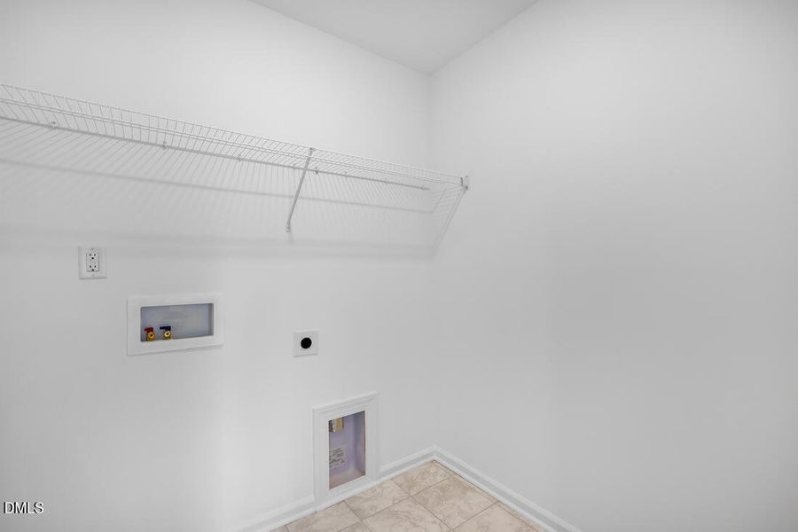 cobblestone-24-laundryroom