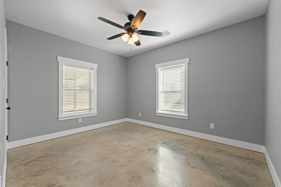 Spacious, unfurnished interior of a new home in , Whitney (Image 9).