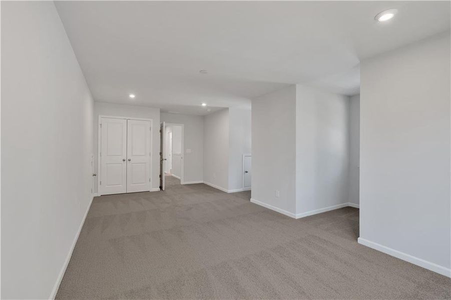 Spacious, unfurnished interior of a new home in , Cartersville (Image 21). Spacious, unfurnished interior of a new home in , Cartersville (Image 21).