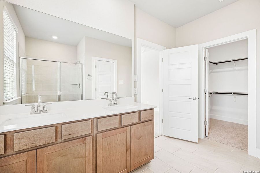 Furnished interior view inside a new home in Carmel Ranch, Schertz (Image 14).