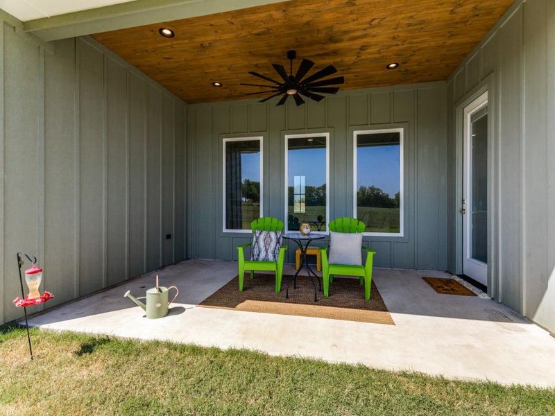 Exterior details and patio area of a home in , New Fairview (Image 23).