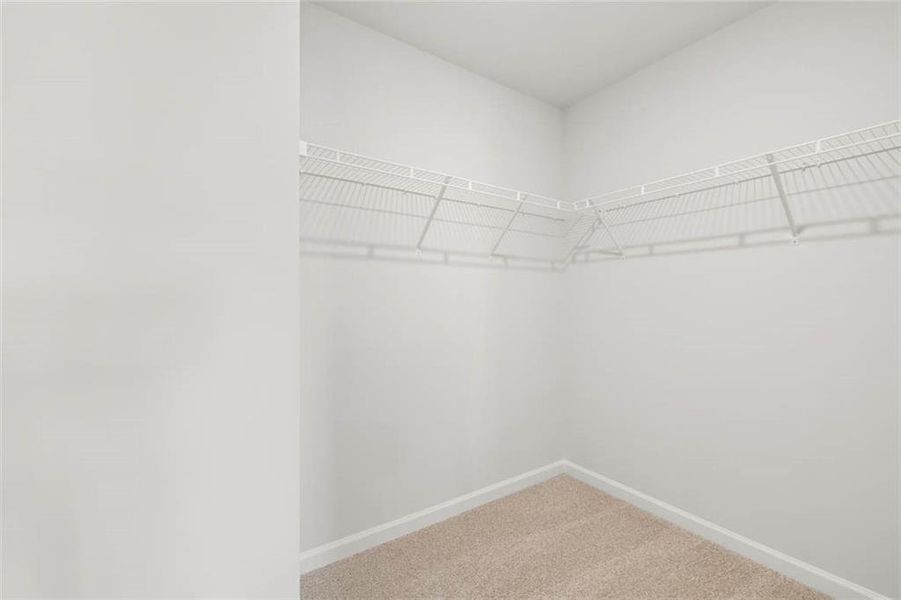 Spacious, unfurnished interior of a new home in Echo Glen, Stockbridge (Image 21).