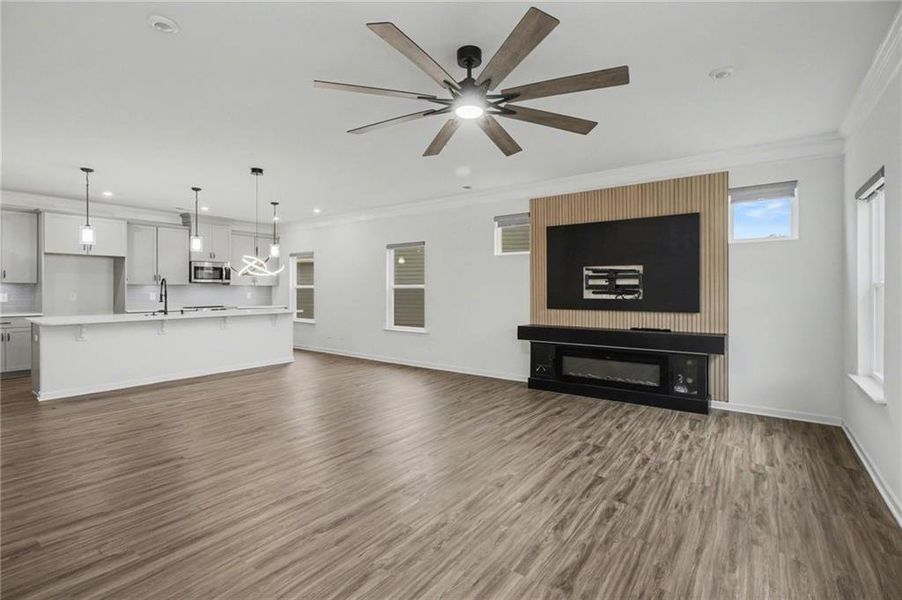 Spacious, unfurnished interior of a new home in , Cartersville (Image 10).