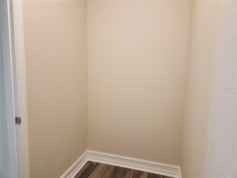 Spacious, unfurnished interior of a new home in , Plant City (Image 20). Spacious, unfurnished interior of a new home in , Plant City (Image 20).