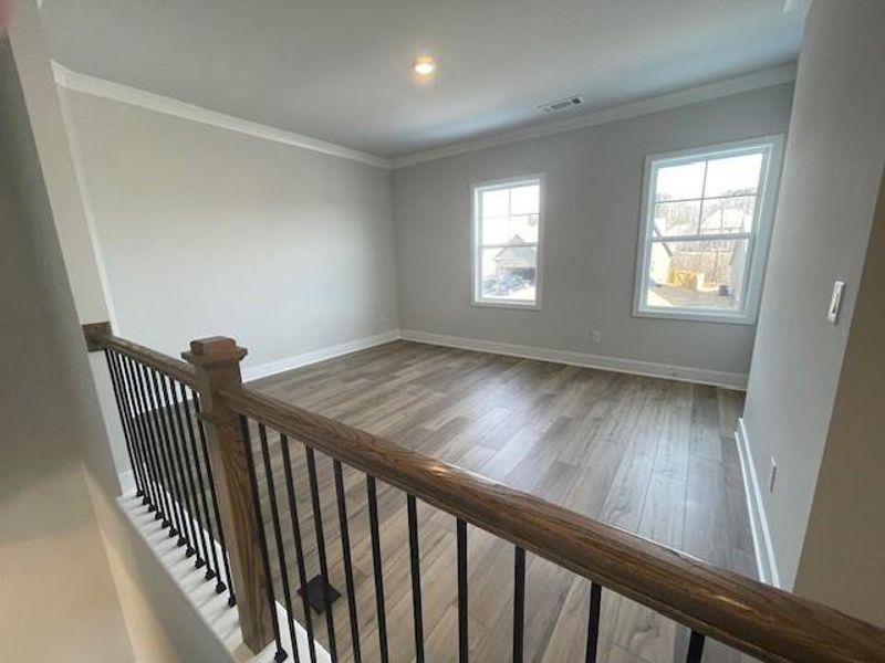 Spacious, unfurnished interior of a new home in Ponderosa Farms Estates, Gainesville (Image 13).