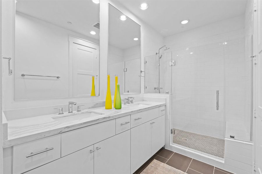 Furnished interior view inside a new home in , Round Rock (Image 28). Furnished interior view inside a new home in , Round Rock (Image 28).