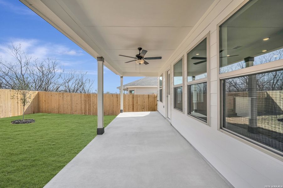 Exterior details and patio area of a home in Greenspoint Heights, Seguin (Image 3).