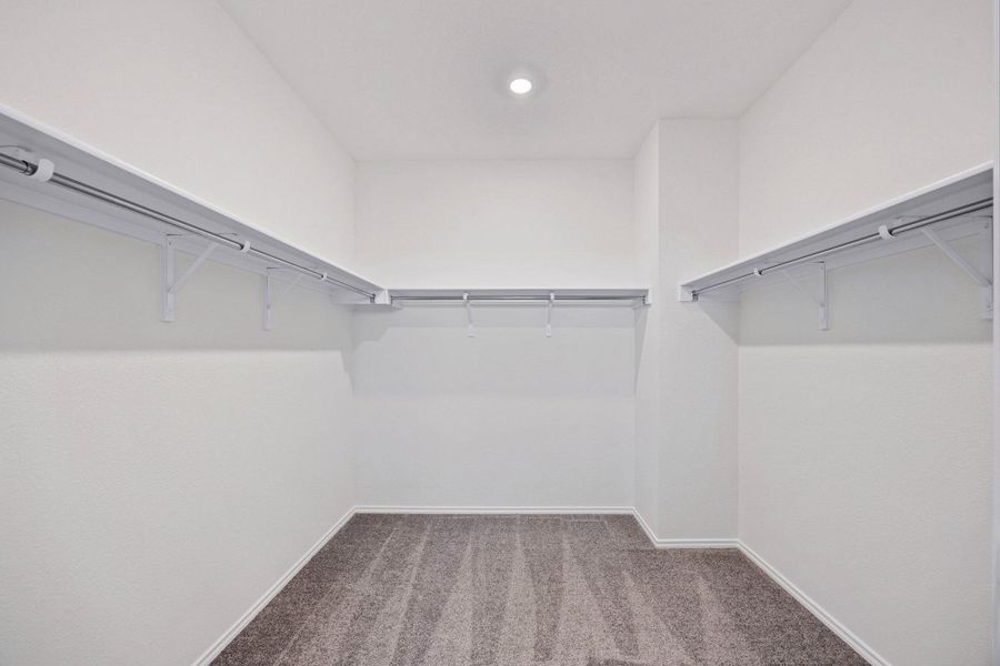 Spacious, unfurnished interior of a new home in Salerno - Classic Collection, Round Rock (Image 15). Spacious, unfurnished interior of a new home in Salerno - Classic Collection, Round Rock (Image 15).