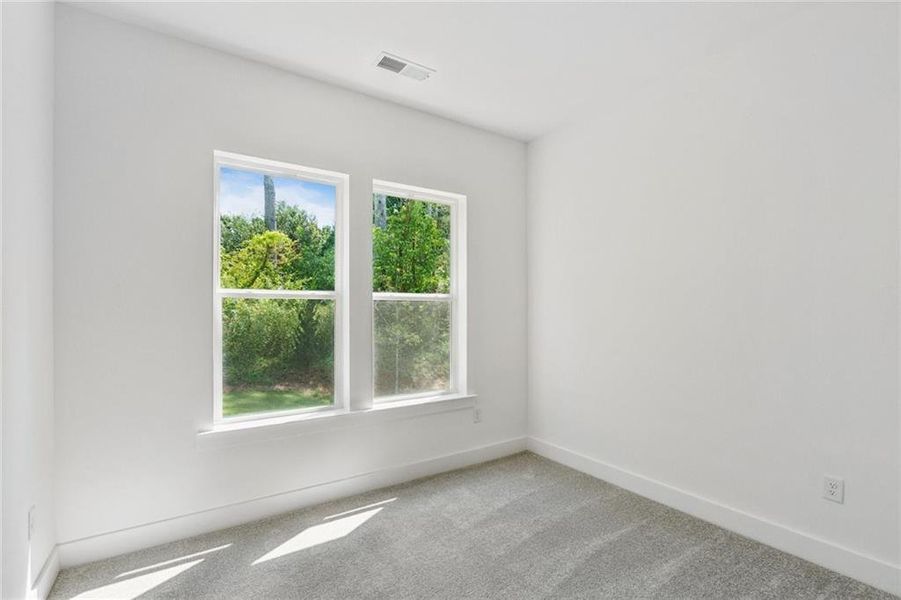Spacious, unfurnished interior of a new home in Settingdown Farms, Cumming (Image 14).