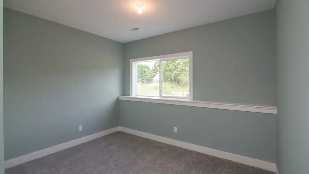 Representative unfurnished interior of a home built from the The Hartland by Norfolk Homes in Offsite Builds Southern Michigan, Ann Arbor (Image 65).
