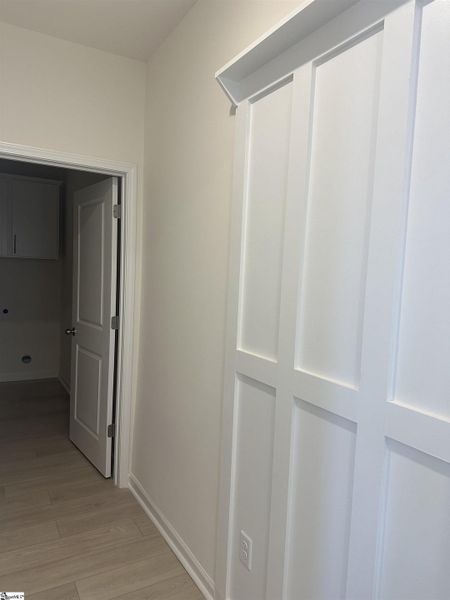 Spacious, unfurnished interior of a new home in Shiloh Trail, Wellford (Image 21).