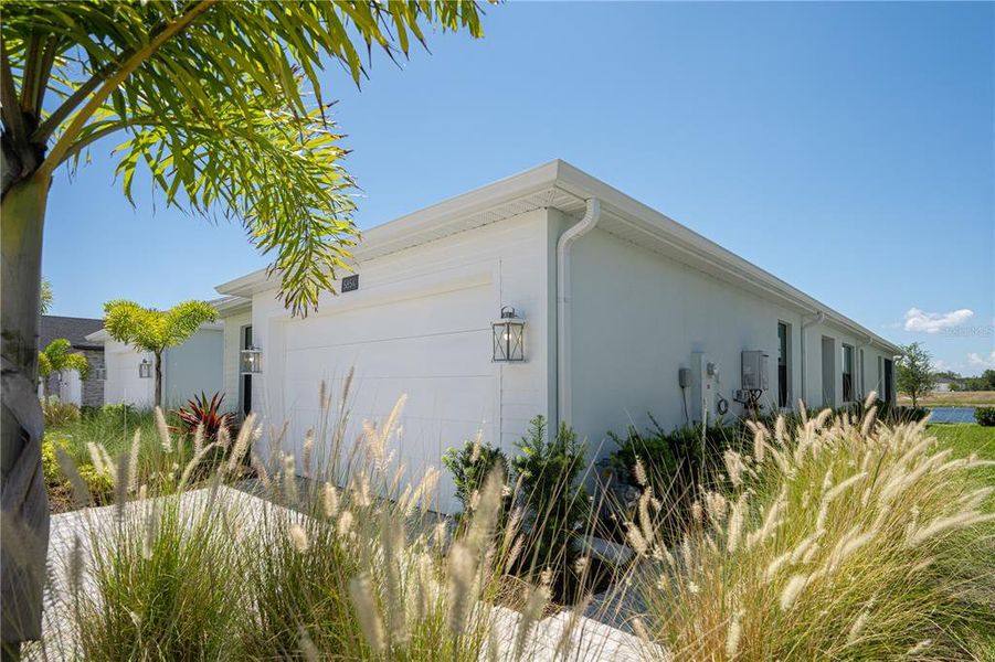 Exterior details and patio area of a home in , Apollo Beach (Image 3). Exterior details and patio area of a home in , Apollo Beach (Image 3).