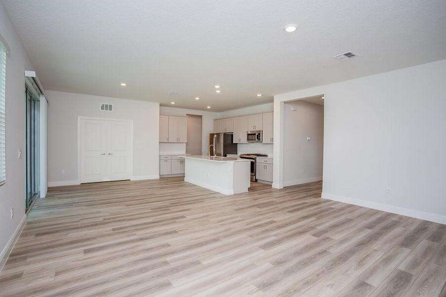 Representative unfurnished interior of a home built from the Anna Maria by Casa Fresca Homes in Mirada, San Antonio (Image 11).