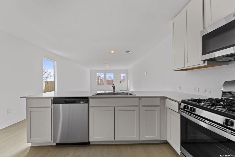 Furnished interior view inside a new home in Grace Valley, Marion (Image 5).