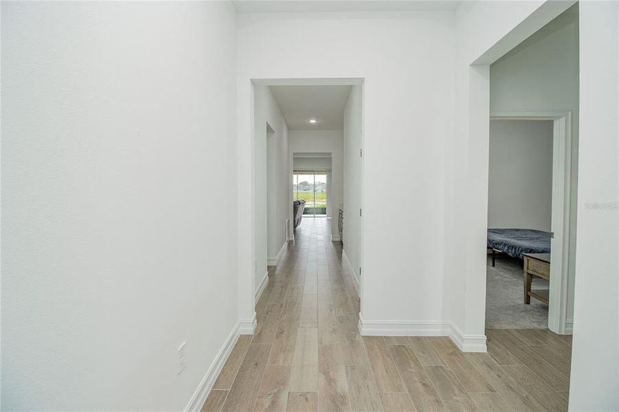 Spacious, unfurnished interior of a new home in Triple Creek: The Executives, Riverview (Image 17).