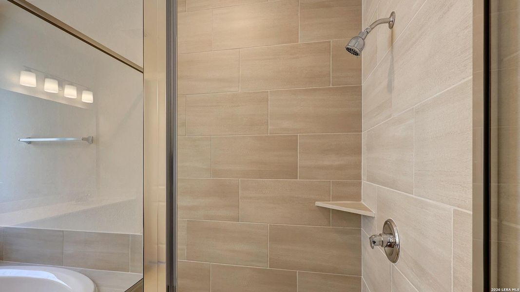 Close-up of interior finishes inside a home in Ladera, San Antonio (Image 12).