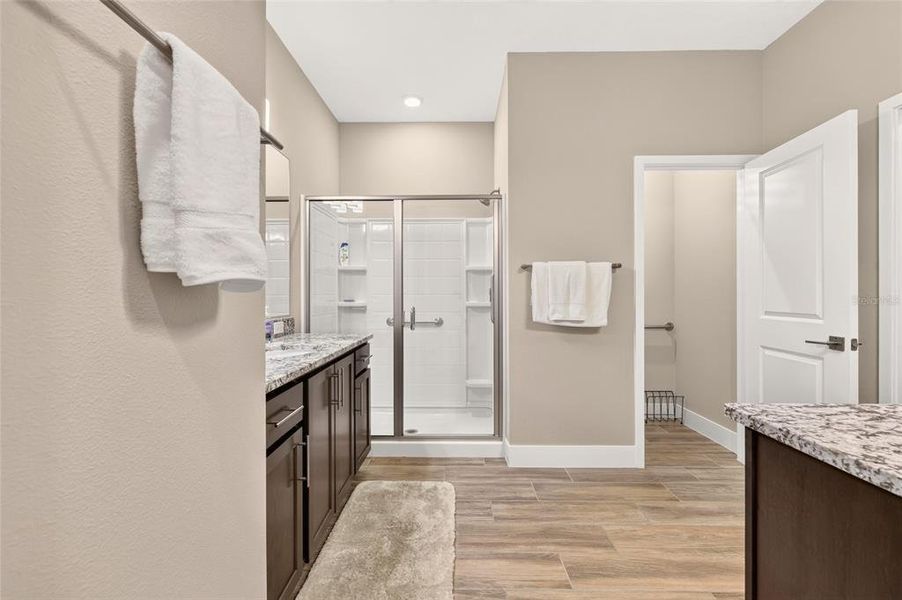 Furnished interior view inside a new home in , Ocala (Image 10).