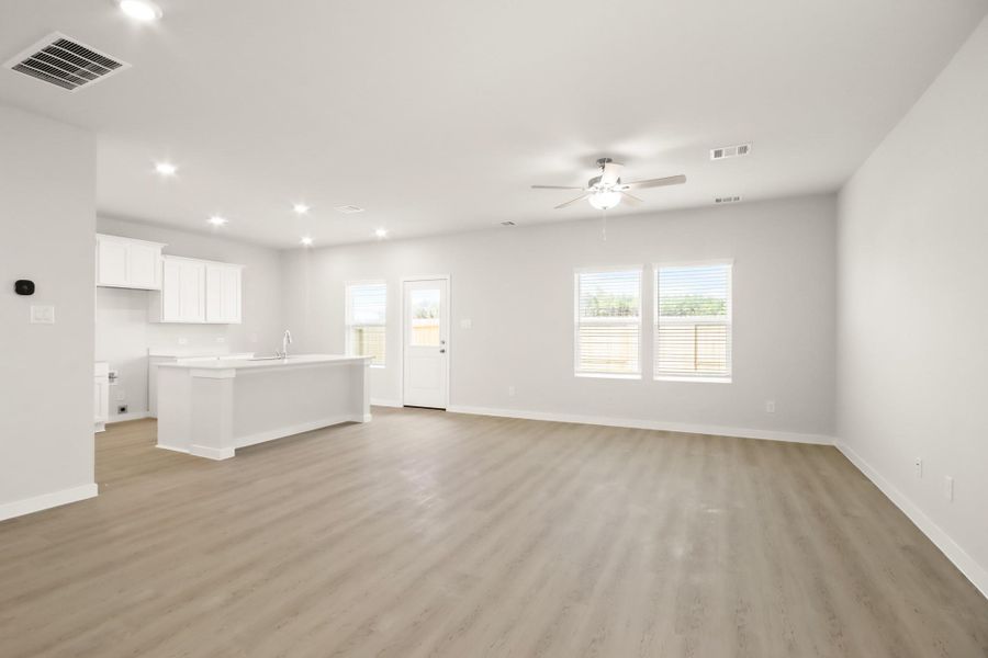 Spacious, unfurnished interior of a new home in Northpark South, Porter (Image 15). Spacious, unfurnished interior of a new home in Northpark South, Porter (Image 15).