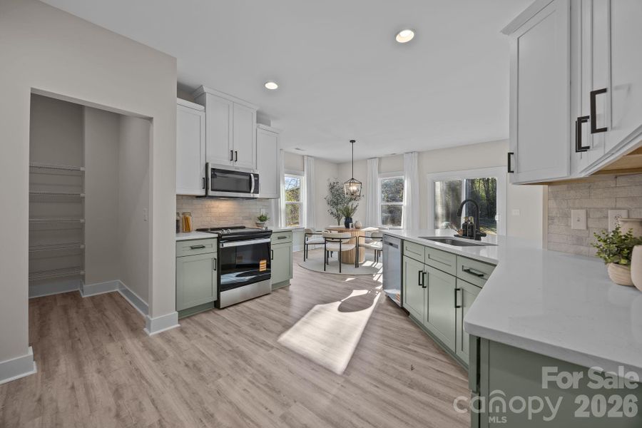 Furnished interior view inside a new home in , Gastonia (Image 18).